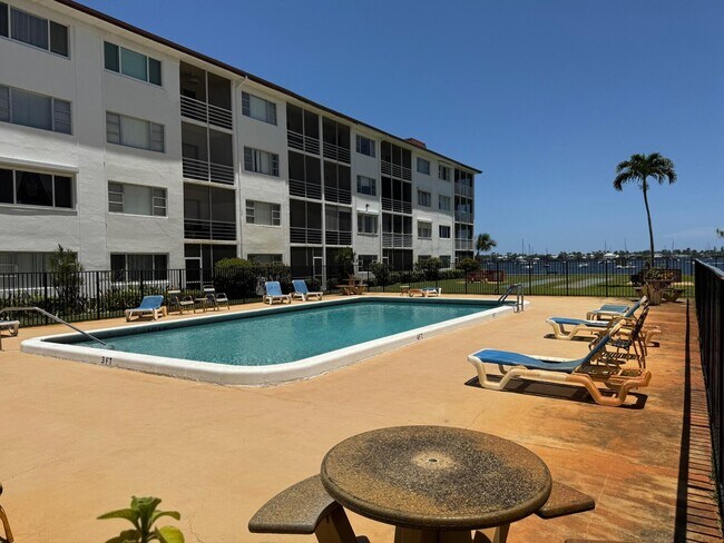 Foto del edificio - 4500 N Flagler Dr