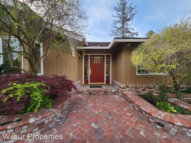 Foto del edificio - 6 br, 4 bath House - 139 Watkins Ave