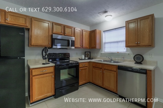 Photo - 1333 Benley St Apartment