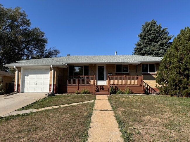 Photo - 7525 Julian St House