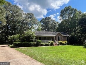 Building Photo - 75 Williamson Dr
