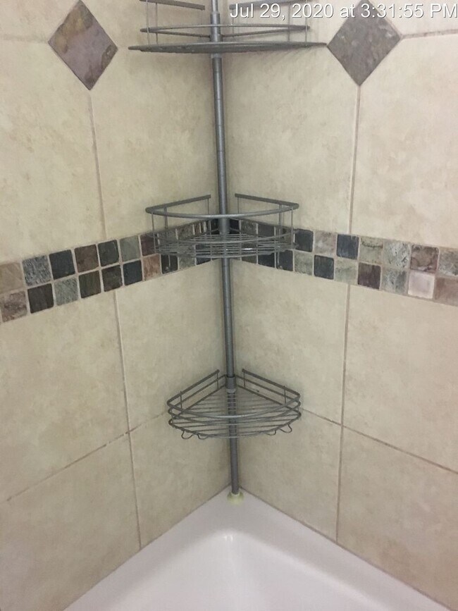 Foto del edificio - 325 Boulevard St