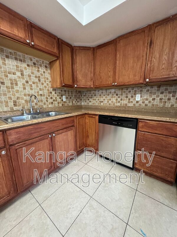 Foto del edificio - 3204 Louisiana Ave