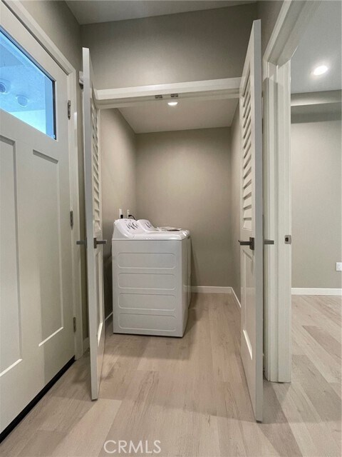 Foto del edificio - 4251 Live Oak Ave