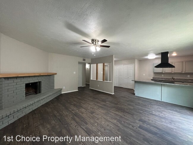 Building Photo - 3 br, 2 bath House - 5809 Deerfoot Tr