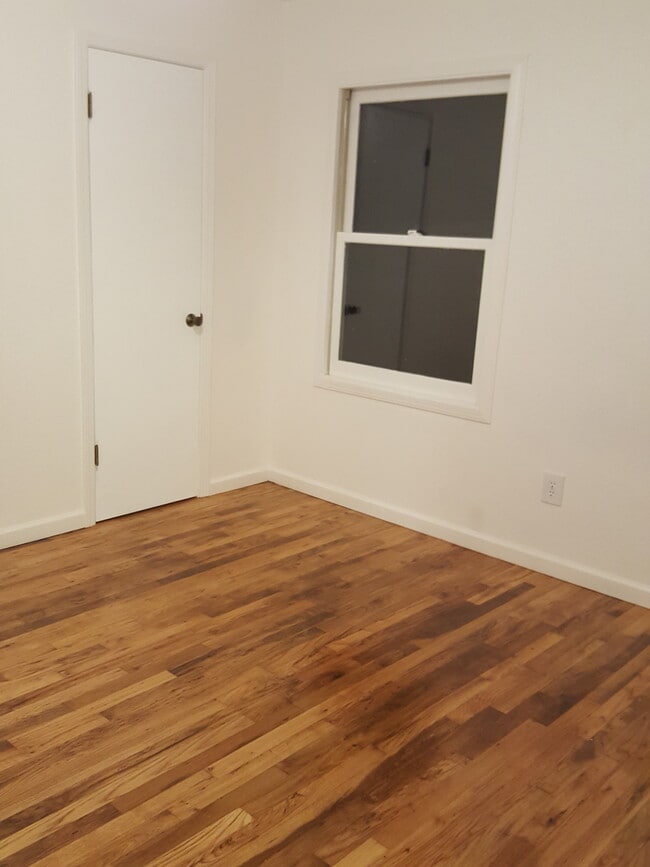 Building Photo - 7502 Bodega Ave