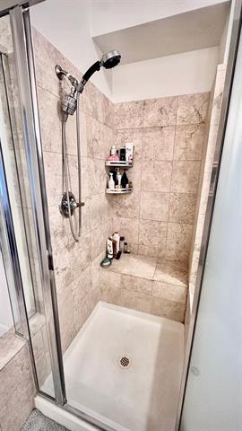 Building Photo - 1237 Tioga Dr