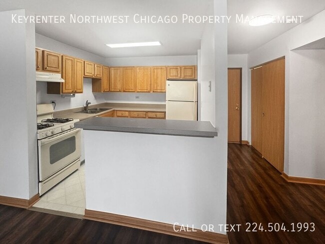 Foto del edificio - 3000 Bayside Dr