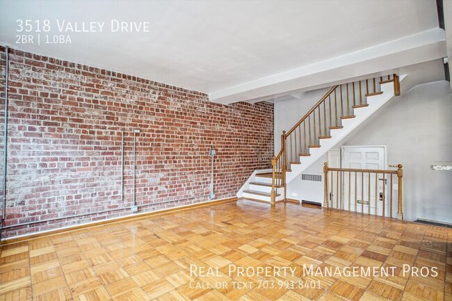 Foto del edificio - 3518 Valley Dr