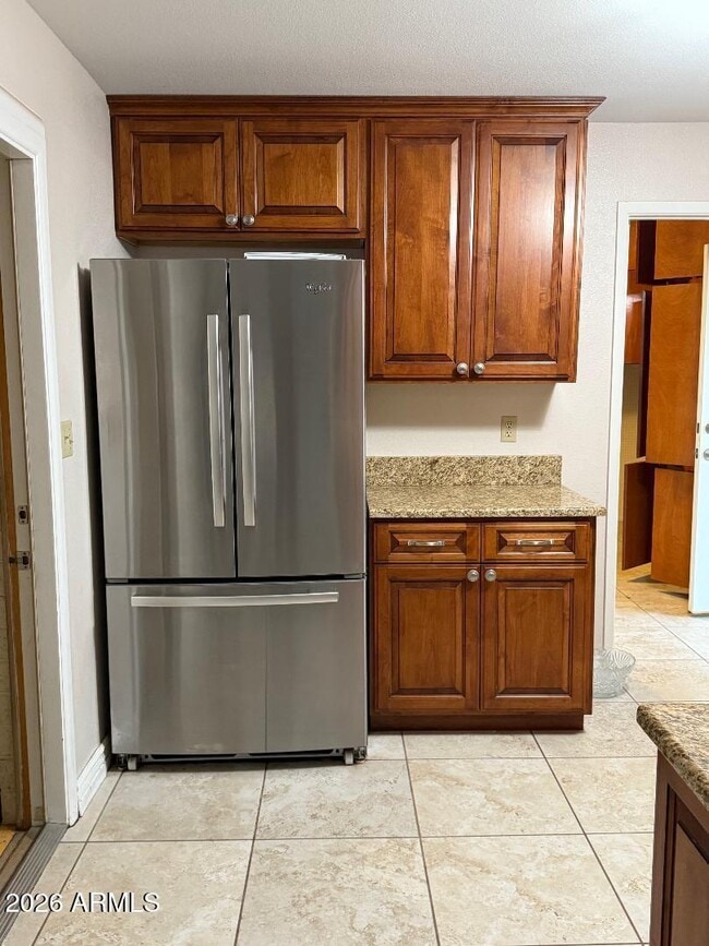 Foto del edificio - 6618 E Ellis St