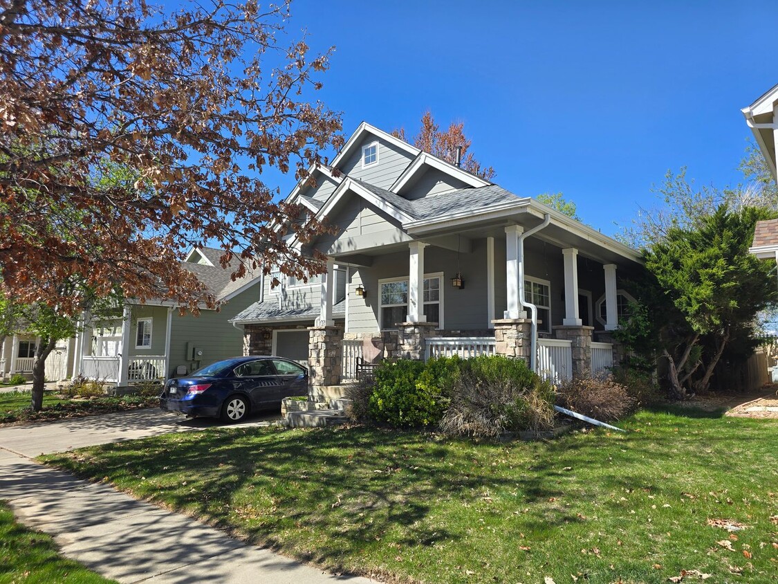 Primary Photo - 2 Bedroom Craftsman Home in Longmont!