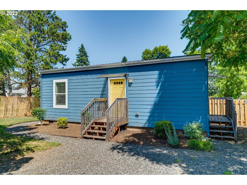 Photo - 8141 SE 74th Ave (Portland, OR)