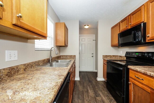 Foto del edificio - Spacious 3-Bedroom Home in Murfreesboro