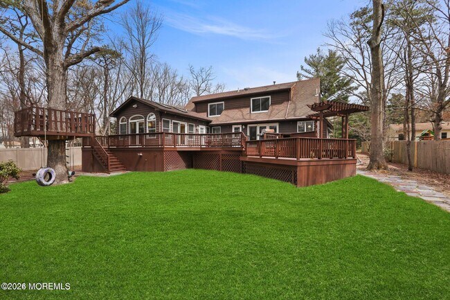 Foto del edificio - 1244 Whitesville Rd