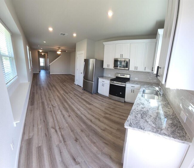 Building Photo - 17402 Bay Skipper Dr