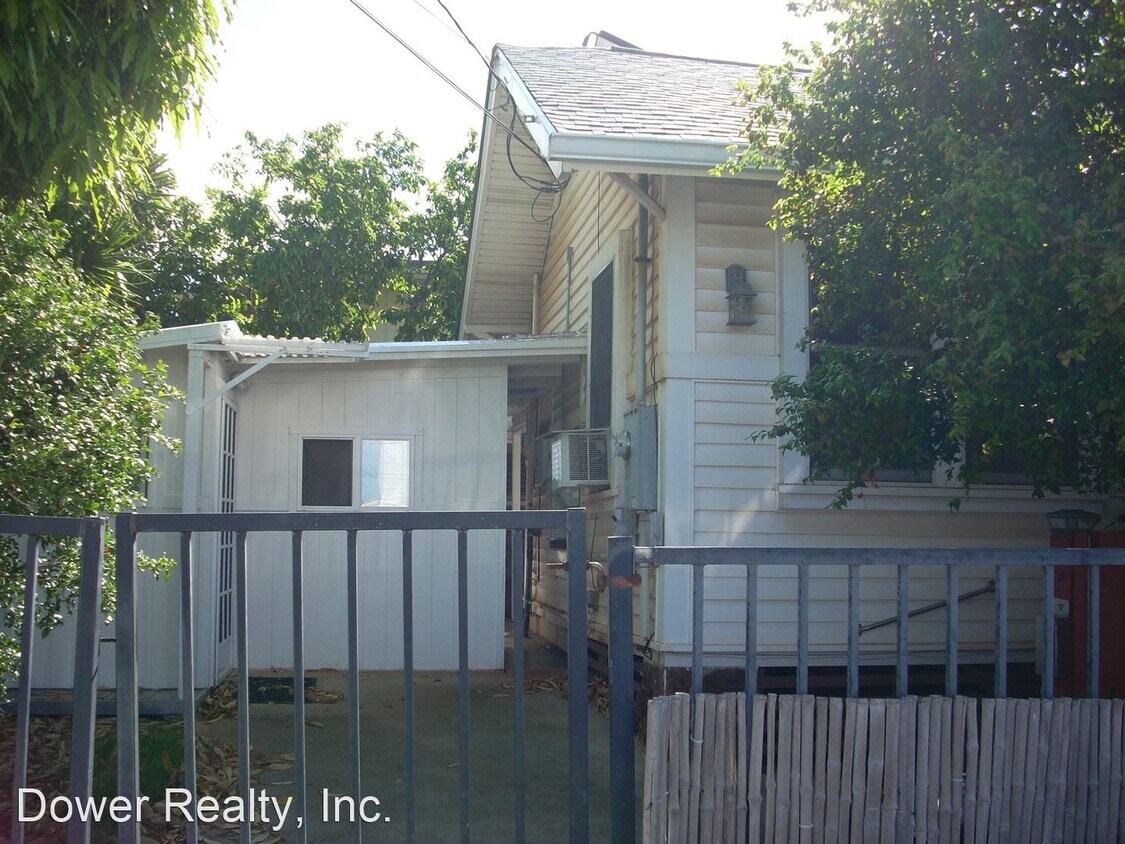 Primary Photo - 3 br, 2 bath House - 533 Malie Place