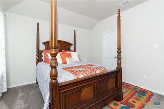 Building Photo - 220 Blue Agate Ct