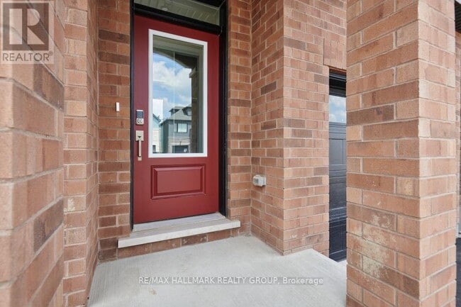 Building Photo - 163 Conservancy Dr