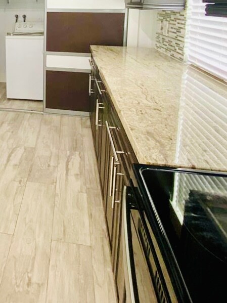 Foto del edificio - 7452 SW 12th St