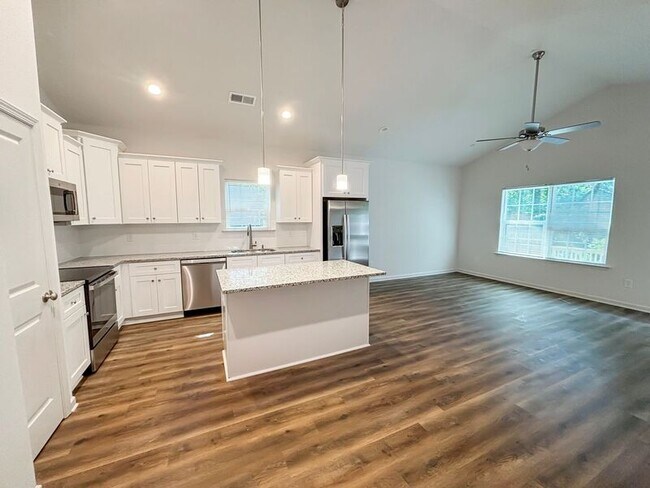 Foto del edificio - 2722 Crawford Avenue