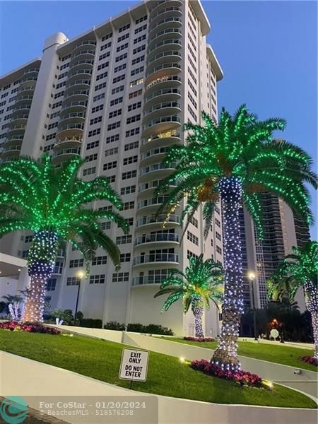 Building Photo - 3400 Galt Ocean Dr
