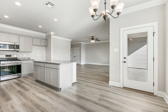 Building Photo - 26144 Trinity Ln