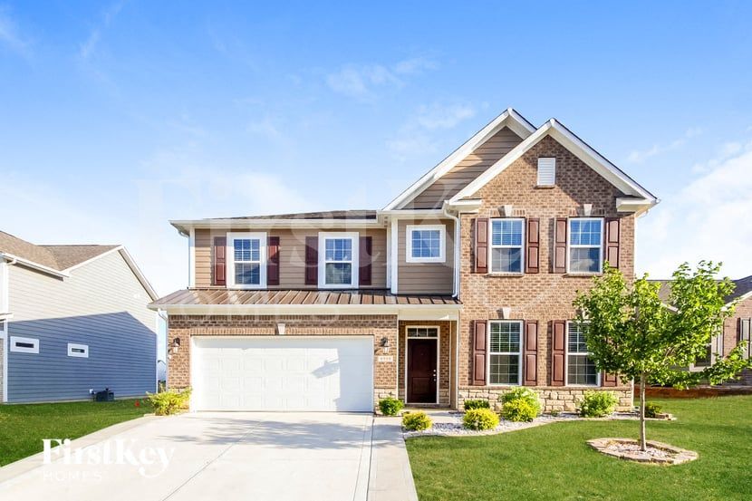 Foto principal - 8959 Hemingway Dr