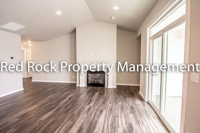 Foto del edificio - 16915 E Knox Ln