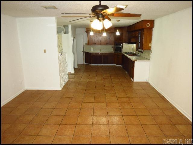 Building Photo - 3815 Bruno Rd
