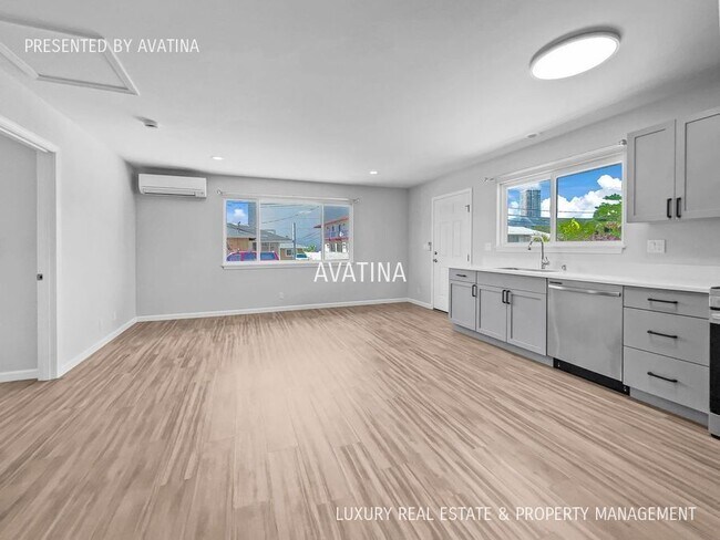 Foto del edificio - 2976 Kamakini St