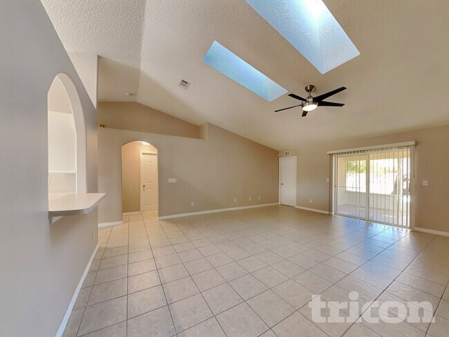 Foto del edificio - 95 Putter Dr