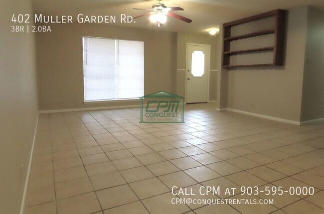 Foto del edificio - 402 Muller Garden Rd