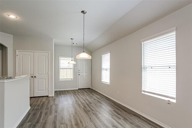 Building Photo - 24411 Veratti Ln