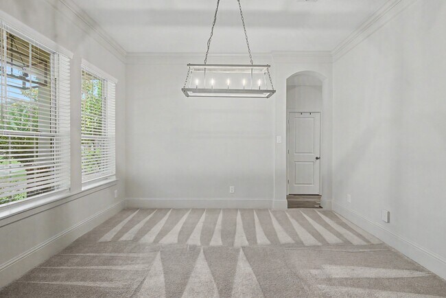 Building Photo - 31032 Sunfall Trail Ln