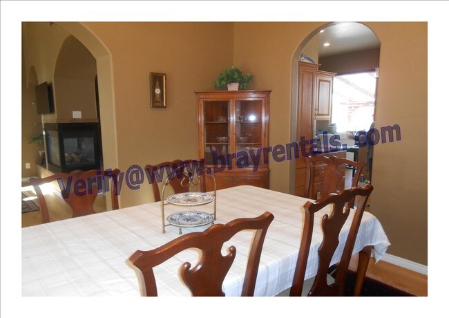 Building Photo - 2208 Victorian Ct
