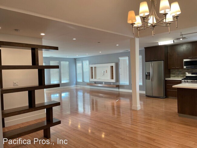 Foto del edificio - 3 br, 2 bath House - 4625 Henry Way
