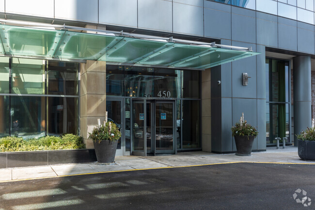 Entrance - The Chandler Condominiums