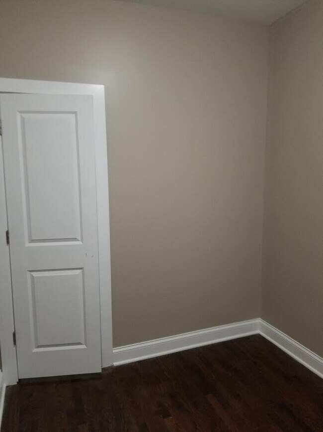 Dormitorio (típico) - 2236 W 21st St