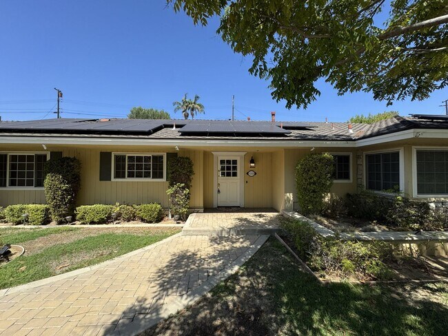 Foto del edificio - 1232 Longview Dr