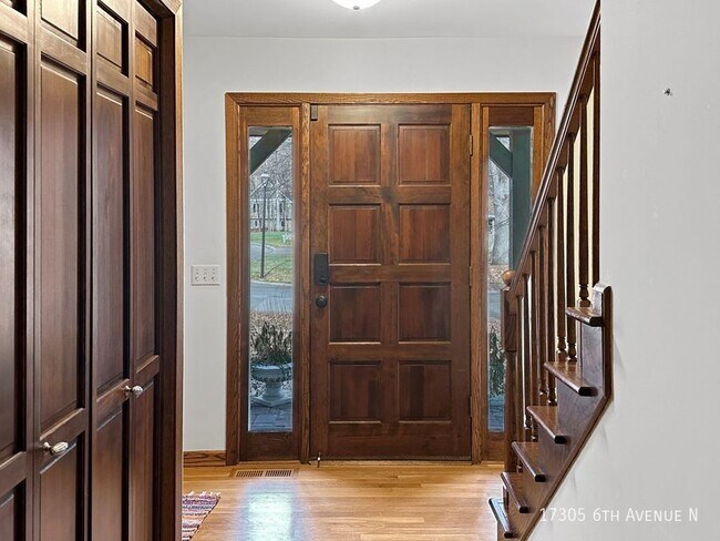 Foto del edificio - 17305 6th Ave N