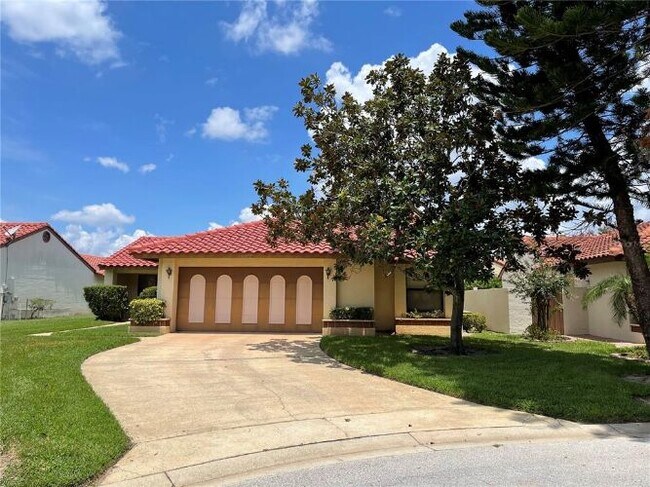 Foto del edificio - 8202 Saragoza Ct