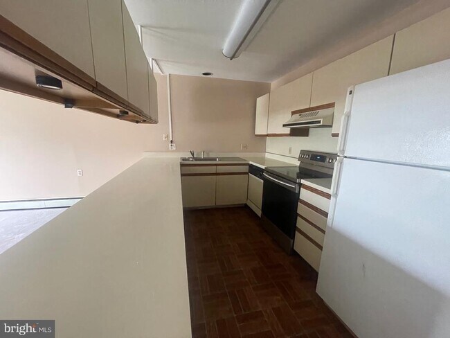 Foto del edificio - 48 Brainerd St