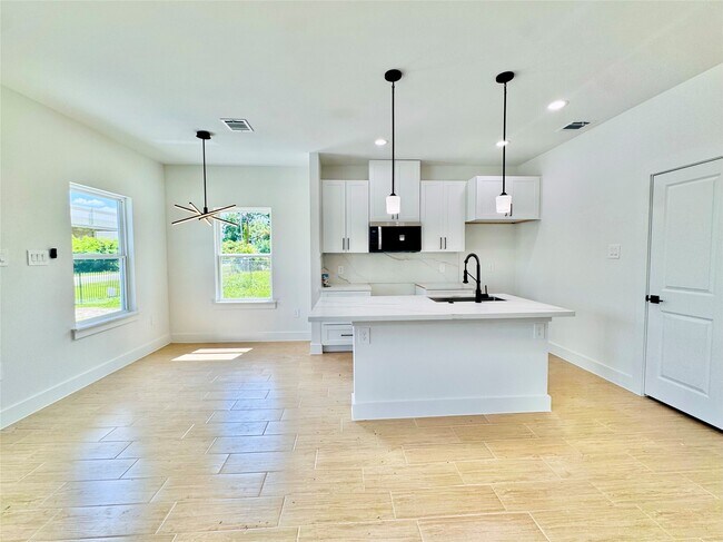 Foto del edificio - 5710 Delmack St