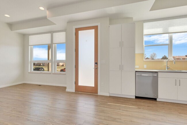 Foto del edificio - Modern 2 Bed 3 Bath in Lafayette!