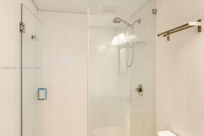 Foto del edificio - 1025 94th St