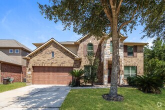 Building Photo - 26049 Kingshill Dr
