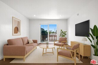 Building Photo - 616 Sunset Ave