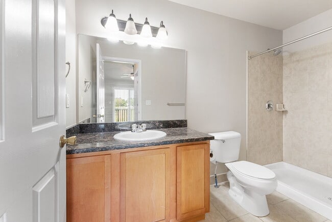 Building Photo - 202 Taddeo Dr