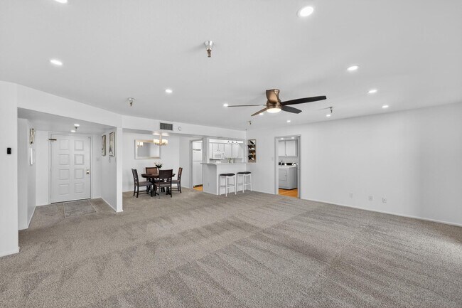 Foto del edificio - 425 S Parkcrest