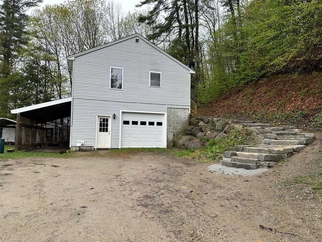 Building Photo - 32 Putney Brk Rd
